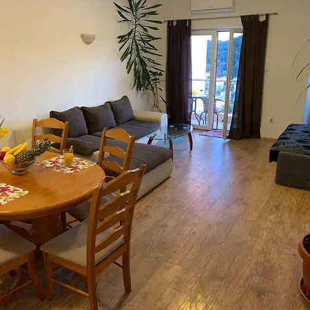 Lägenhet Apartments Orchidea 1