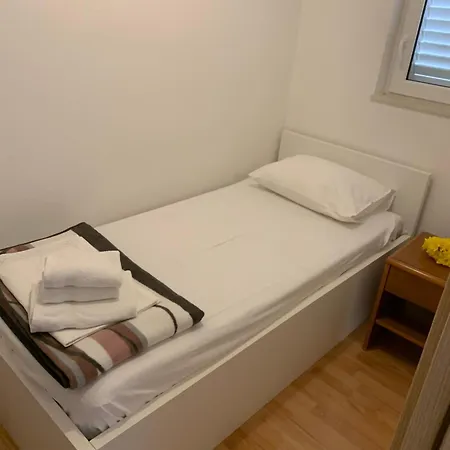 Apartments Orchidea 1